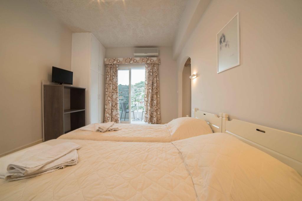 Athena Apartments Ajía Galíni Kültér fotó